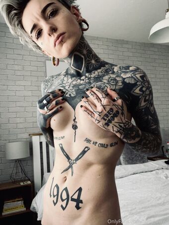 Holly Broome Inked Nude Leaks OnlyFans Photo 14