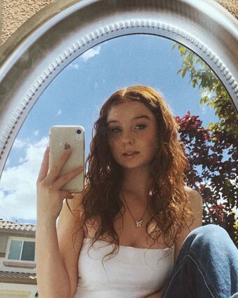 Keara Cornella / Keara’s ASMR / kiaracorn Nude Leaks OnlyFans  – Leaked Models