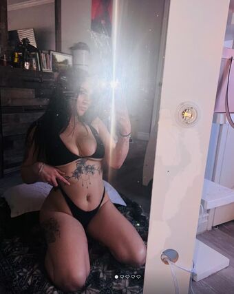 Krybaybee Nude Leaks OnlyFans Photo 1