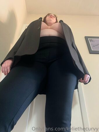 kyliethecurvy Nude Leaks OnlyFans Photo 9