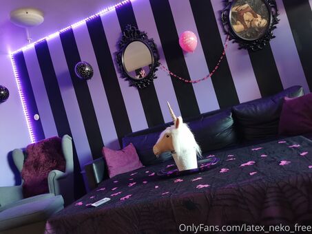 latex_neko_free Nude Leaks OnlyFans Photo 2