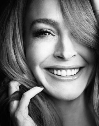 Lindsay Lohan Nude Leaks OnlyFans Photo 37