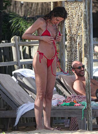 Luciana Gimenez Nude Leaks OnlyFans Photo 55