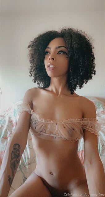 queenie_free Nude Leaks OnlyFans Photo 31