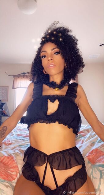 queenie_free Nude Leaks OnlyFans Photo 38