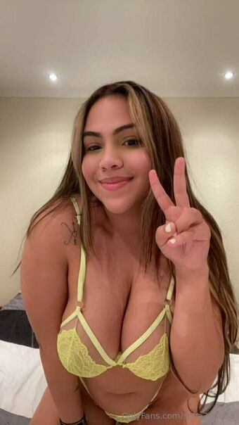 sofia2garcia Nude Leaks OnlyFans Photo 22