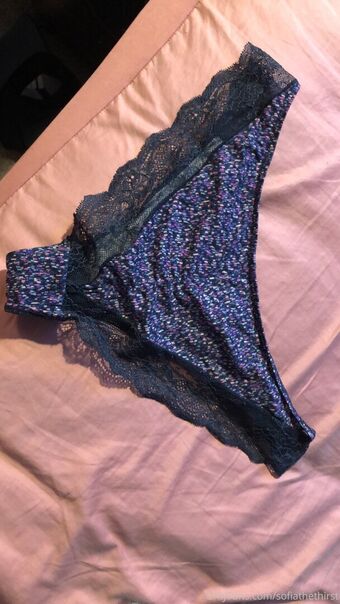 sofiathethirst Nude Leaks OnlyFans Photo 17