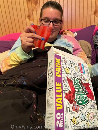 southrenmomma2043 Nude Leaks OnlyFans Photo 10