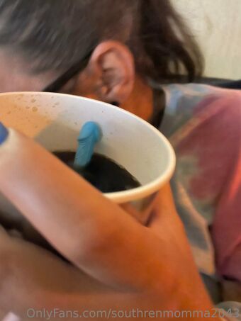southrenmomma2043 Nude Leaks OnlyFans Photo 12