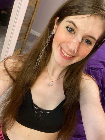 SweetInnocentNikki / sweetninnocentmegan Nude Leaks OnlyFans  – Leaked Models