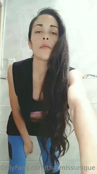 thatmissunique Nude Leaks OnlyFans Photo 13