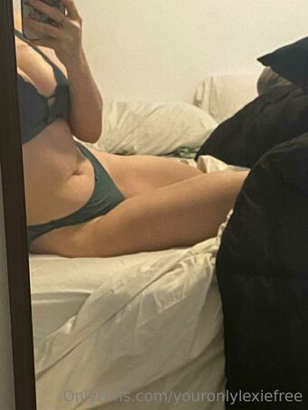 youronlylexie Nude Leaks OnlyFans Photo 17
