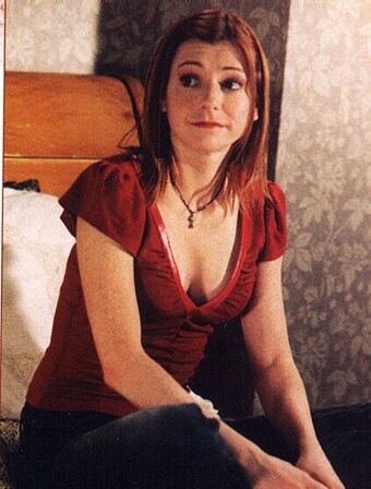 Alyson Hannigan Nude Leaks OnlyFans Photo 74