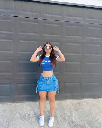 Amelia Archila Nude Leaks OnlyFans Photo 9