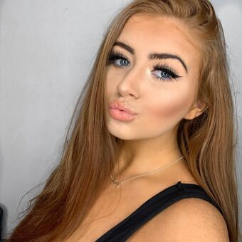 Amy Heslop Nude Leaks OnlyFans Photo 14