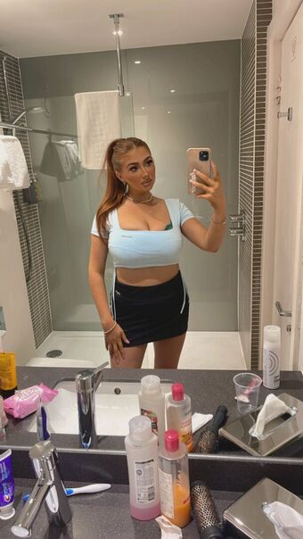 Amy Heslop Nude Leaks OnlyFans Photo 19