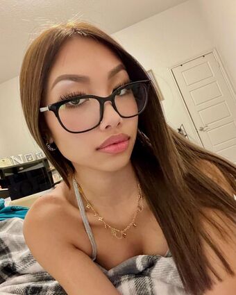 ariabackstage Nude Leaks OnlyFans Photo 2