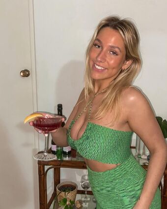 Ariel D Nude Leaks OnlyFans Photo 12