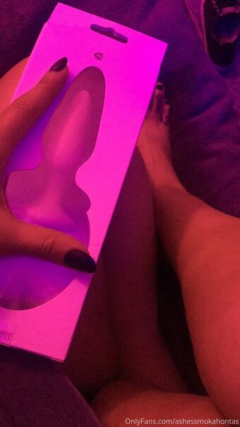 ashes.smokahontas / ashessmokahontas Nude Leaks OnlyFans  – Leaked Models