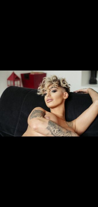 Badgalbi Nude Leaks OnlyFans Photo 5