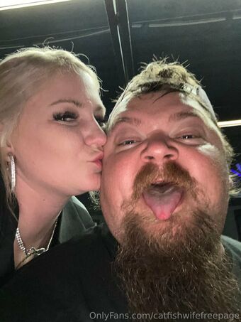 catfishwifefreepage Nude Leaks OnlyFans Photo 36