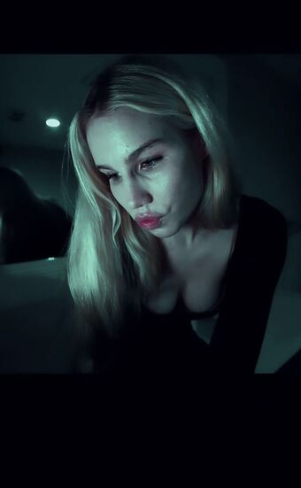 Colette Cherry Nude Leaks OnlyFans Photo 12