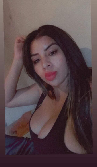 Daniele Mara Valentino Nude Leaks OnlyFans Photo 9