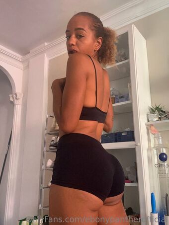 ebonypantherofficial Nude Leaks OnlyFans Photo 12