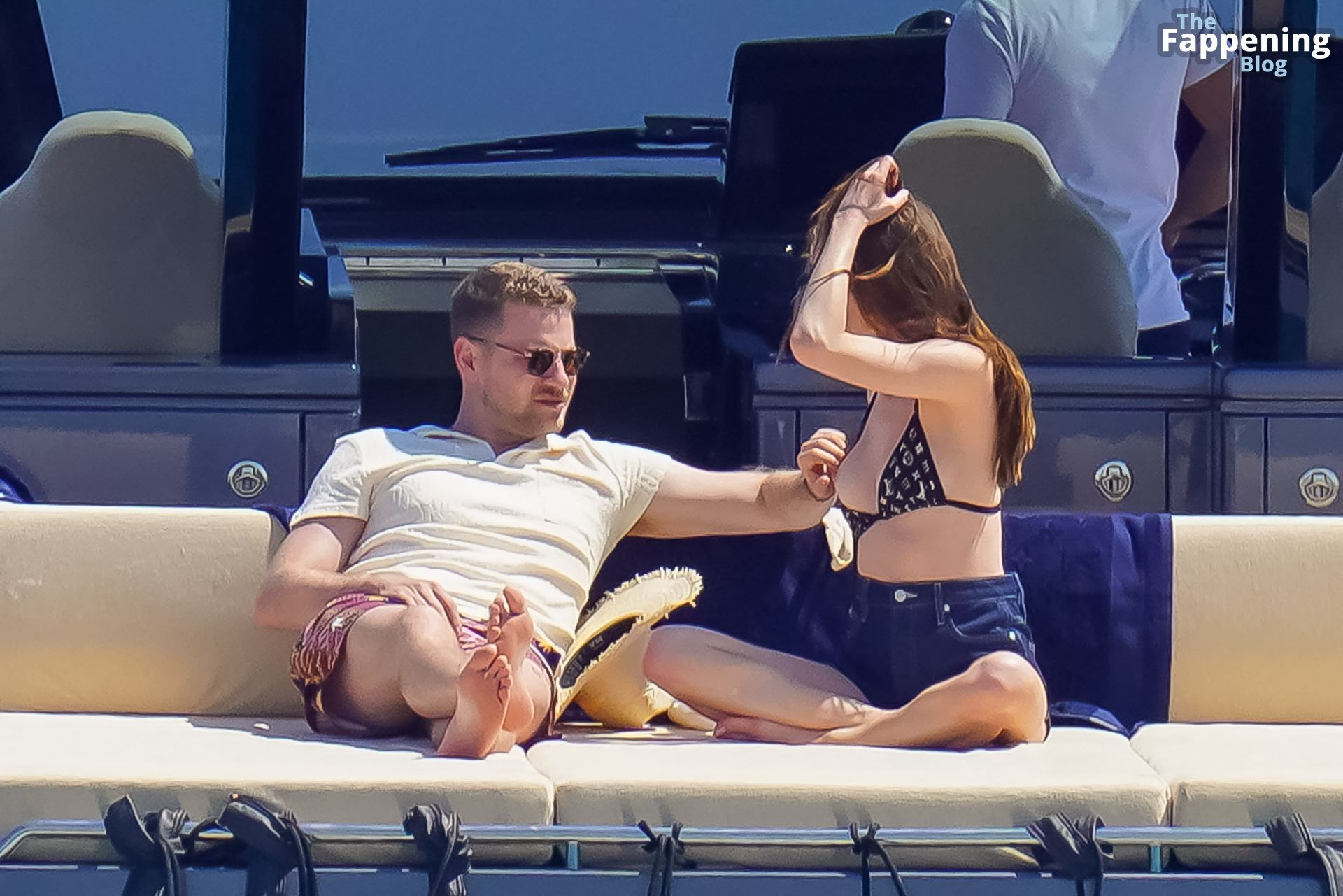 Phoebe Dynevor Flashes Her Nude Tits While on Vacation (72 Photos)