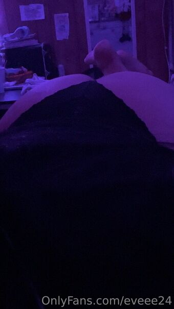 eveee24 Nude Leaks OnlyFans Photo 8