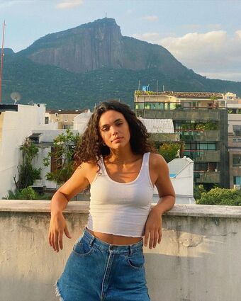 Giovana Cordeiro Nude Leaks OnlyFans Photo 20