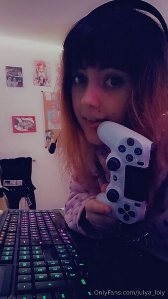 julya_loly Nude Leaks OnlyFans Photo 13