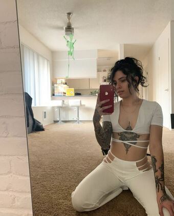 Kamikoko Nude Leaks OnlyFans Photo 1