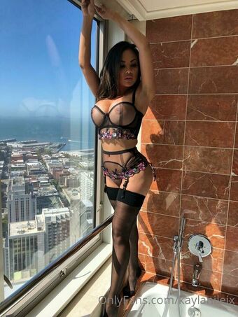 Kaylani Lei Nude Leaks OnlyFans Photo 11