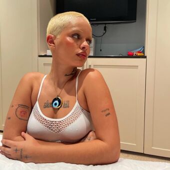 Khleopatre Nude Leaks OnlyFans Photo 3