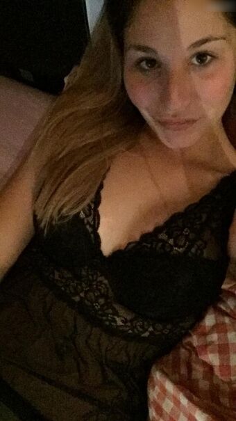 Kirsten - Wer kennt Sie Nude Leaks OnlyFans Photo 2