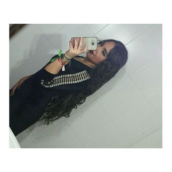 Mariquiiiilla Nude Leaks OnlyFans Photo 17