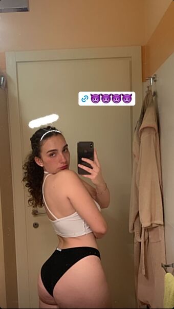 Martina Campo Martic Nude Leaks OnlyFans Photo 32