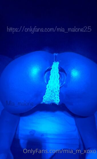 mia_m_xoxo Nude Leaks OnlyFans Photo 38