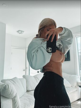 Mikki Maarie Nude Leaks OnlyFans Photo 11