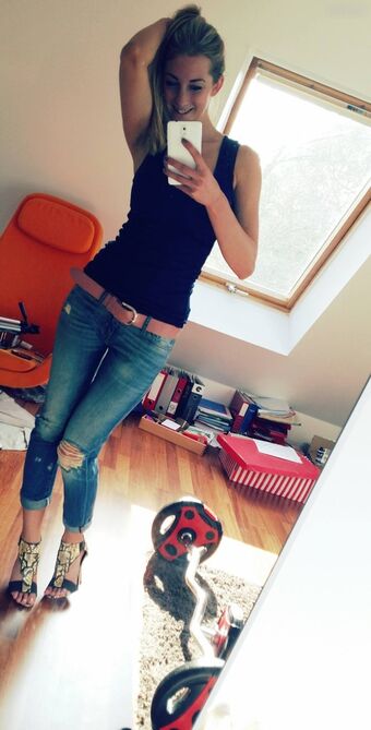 PinaPopp Nude Leaks OnlyFans Photo 35