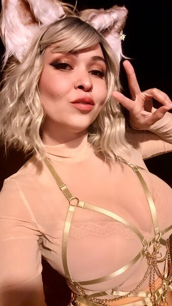 Pinksaltmoon / lunalyrik / pinksaltmoon2 / pinksaltmoonof Nude Leaks OnlyFans  – Leaked Models