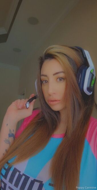 poppycarminexxx Nude Leaks OnlyFans Photo 13