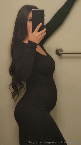 pregnantdorothygale Nude Leaks OnlyFans Photo 12
