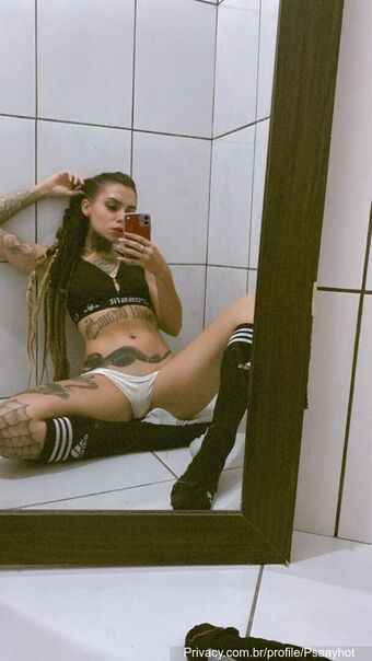 Sabrina Oliveira Nude Leaks OnlyFans Photo 37