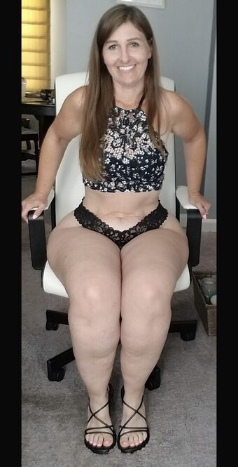 R_cheeks / ah_ray_of_sunshine Nude Leaks OnlyFans  – Leaked Models