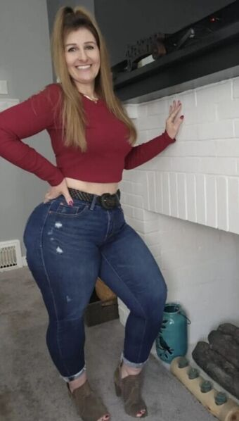 R_cheeks Nude Leaks OnlyFans Photo 2