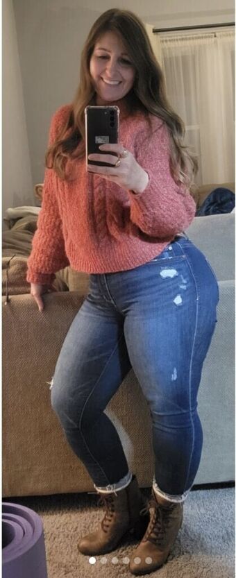 R_cheeks Nude Leaks OnlyFans Photo 1