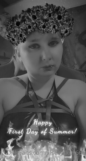 Skylar Rose Zombiez Nude Leaks OnlyFans Photo 16