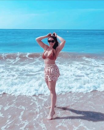 Sophia Ellis Nude Leaks OnlyFans Photo 36